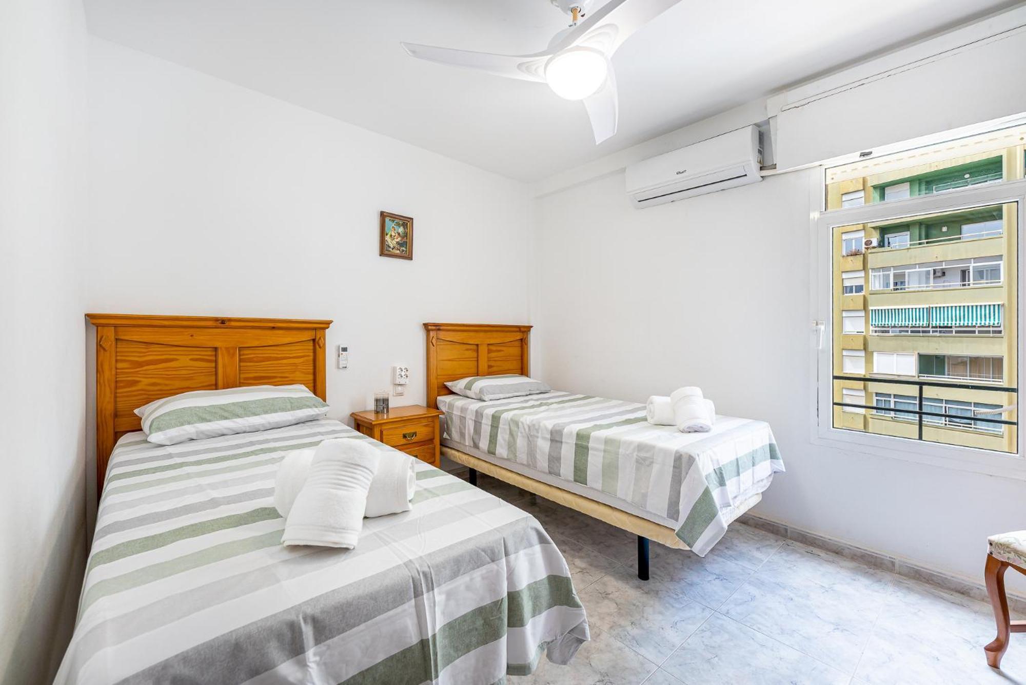 Los Boliches 3 Bed Ap Fuengirola Bagian luar foto