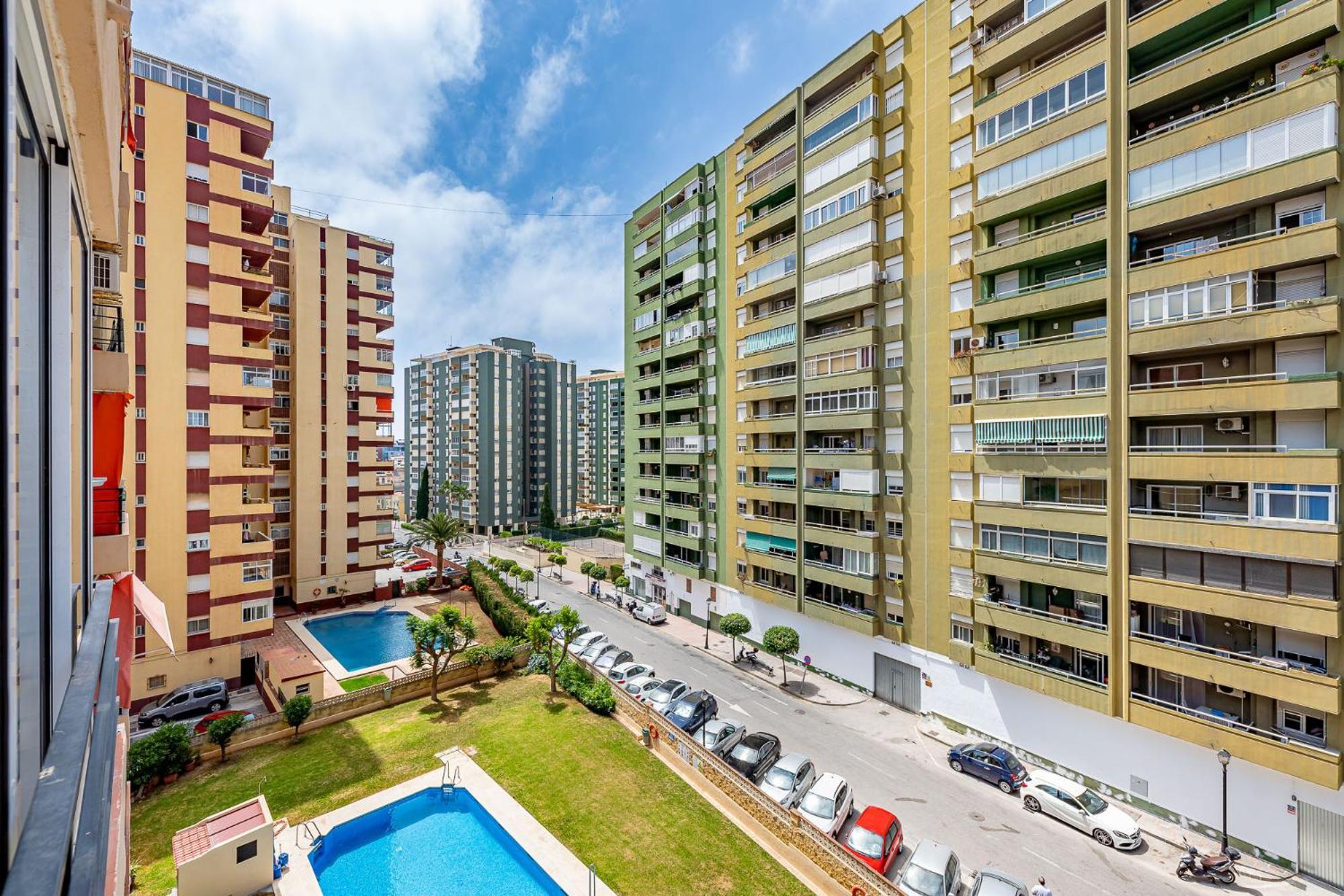 Los Boliches 3 Bed Ap Fuengirola Bagian luar foto